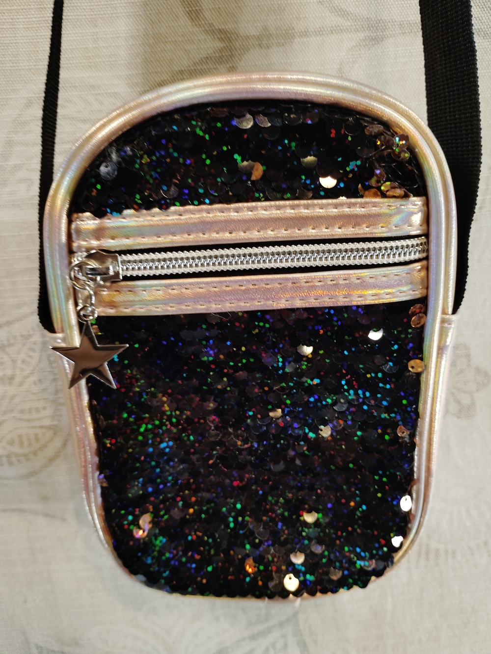 Capelli of New York  Pink Iridescent &Black Sequin  Crossbody Bag - Picture 3 of 6